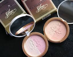 Too Faced Candlelight Glow Highlighting Powder Duos Candlelight Glow Makeup Makeup Items