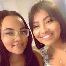 Kelly Troche's Instagram, Twitter & Facebook