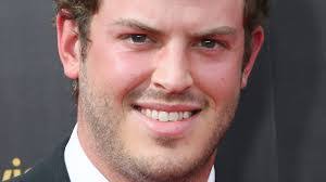 Sean Dwyer's Instagram, Twitter & Facebook