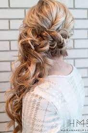 It Is Time To Start Looking Through Hairstyles For Prom As This Special Event Is Coming Up We Have F Side Ponytail Hairstyles Side Hairstyles Loose Hairstyles