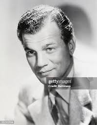 649 fotos e imágenes de alta resolución de Joe Cotten