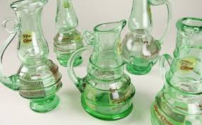 Ne kadar sık temizlense de kireç lekeleri, özellikle suları kireçli olan bölgelerde, kaçınılmazdır. Surahideki Kirec Lekesi Nasil Cikar Kararli Kadinlar Kadin Haberleri