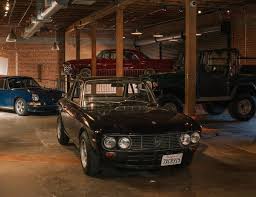 What is a car trader? A Chatty Auction Site Is Taking The Classic Car World By Storm The New York Times