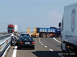 Cerignola, assalto a portavalori fuori dall'ufficio postale: Cerignola Assalto Portavalori A14 Traffico Al Bivio Napoli Canosa