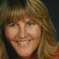 Gina Dalrymple's Instagram, Twitter & Facebook