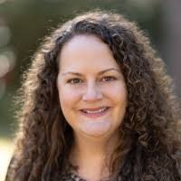 Hester Doyle's Instagram, Twitter & Facebook