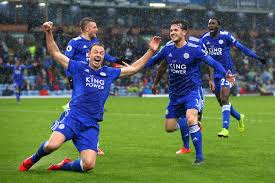 Według angielskich mediów etatowy obrońca leicester city jonny evans już za niedługo podpisze nową umowę, która przedłuży jego pobyt na king power stadium do 2023 roku. Jonny Evans An Apology Fosse Posse
