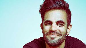 On the Couch with Jarred Wall