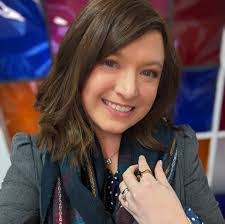 Maura Lowry's Instagram, Twitter & Facebook