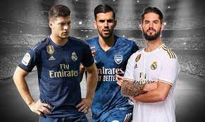 With clams, mussels, shrimp, eggs and green sauce. Real Madrid Vier Sollen Noch Gehen