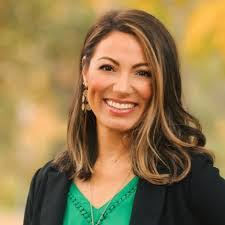 Michelle Egner's Instagram, Twitter & Facebook