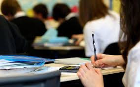 Groupe de mots fonctionnant comme un verbe. Coronavirus Comment L Education Nationale Se Prepare A Donner Des Cours A Distance Le Parisien