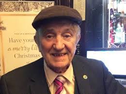 Larry Devereaux's Instagram, Twitter & Facebook