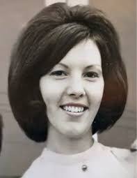 Nancy Hinrichsen's Instagram, Twitter & Facebook