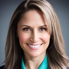 Tracey Elder's Instagram, Twitter & Facebook