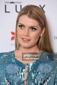 2,392 Pink Lady And Jeff Stock Photos, High-Res Pictures, and Images