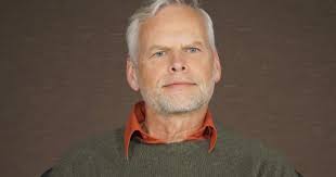 Self-proclaimed spiritual leader John de Ruiter, accused of sexual assault,  granted bail in Edmonton