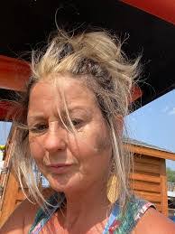 Jolene Clark's Instagram, Twitter & Facebook