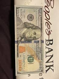 You must be familiar with hundy 500 or a similar multiple bill change to incorporate this incredible addition. 2009 100 One Hundred Dollar Bill Star Note Low Serial Numbers 2009 100 One Hundred Dollar Bill Star Note Low Seri Dollar Bill Dollar Twenty Dollar Bill