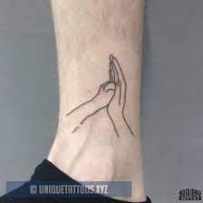 Here Are Some Cool Dog Tattoos High Five With Dog Paw And Hand Dogpaw Ultracooltattoos Tattoos Smalltattoos T Dog Tattoos Tattoos For Guys Dog Paw Tattoo