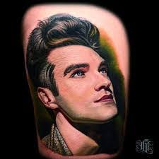 Casey Anderton's Instagram, Twitter & Facebook