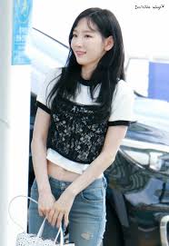 Taeyeon Snsd At The Airport To Jakarta Countdown To Asian Games 2018 Girls Generation Taeyeon Fashion