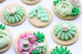 How To Frost Buttercream Cacti Cookies Buttercream Cookie Cookie Frosting Cookie Decorating