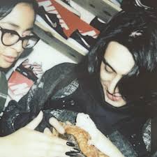 Don't chase people that don't see your value, I look back & I thank God for  the people that are in my life🖐🏻 doesn't matter how long the chapters,  These people make