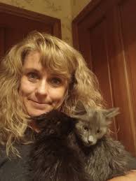 It's so much fun watching River and Moon being kittens.