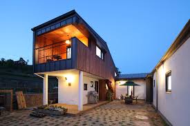 Aquí puedes encontrar fotos con ideas de diseño de interiores. 21 Fachadas Con Balcones Y Terrazas Que Te Inspiraran A Disenar Tu Casa Ideal Homify