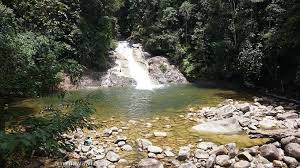 Ketua polis daerah besut supt abdul rozak muhammad berkata mangsa, nor balqis natasya mohd nazri, 13, lemas ketika mandi bersama ibu saudaranya. Hutan Lipur Chemerong Letaknya Air Terjun Tertinggi Di Asia Tenggara Amirnawawi