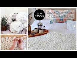 Ginelle vogt on july 28, 2019: Easy Alternative To Arm Knitting Hand Knit Chunky Scandi Blanket Youtube Arm Knitting Finger Knitting Blankets Arm Knitting Blanket