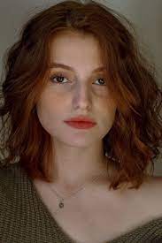 Character Drawing Inspiration Woman Portrait Red Hair Brown Eyes Brown Hair Green Eyes Short Auburn Hair