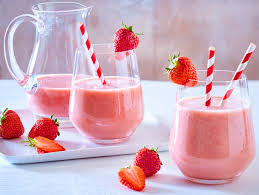 Erdbeer Milchshake Selber Machen So Geht S Erdbeer Milchshake Milchshake Und Milchshake Rezept