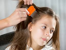 It will remove any extra oil and dirt from the root of the hair, which can help make combing easier. 10 Different Types Of Hair Combs For Styling And Caring