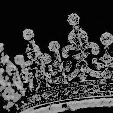 Black And White Crown Aesthetic تنسيقات𝙅𝙍 Crown Aesthetic Dark Aesthetic Black Aesthetic