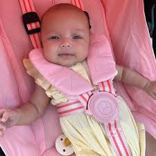 Pink is one of her colors! ❤️ Stroller is the @cybex_usa Libelle and it is  just about as cute as Saylor is. #cute #babygram #baby