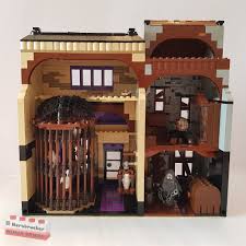 They normally feed on small mammals, insects, and other birds. Moc Eeylops Owl Emporium Harry Potter Winkelgasse Xl Doctor Brick