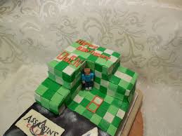 Minecraft Skyrim Assassin S Creed Cake Gateau Fete Gateau Fete
