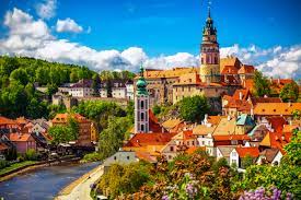 Poznaj wiele ciekawych osób w jednej z największych sieci społecznościowych, która pomoże ci poznanie nowych znajomych w pradze. Praga Czechy City Break Opinie Itaka