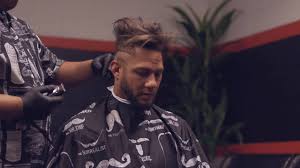 Danny quiles, the unofficial barber for many of the houston astros, gives christian almagro, 17, a low fade underneath braids in houston on saturday at the cadillax barber shop. Houston Astros Yuli And His Gnome Get A Haircut Facebook
