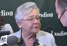 Alabama Gov Kay Levy accuses unvaccinated residents of lacking 'common  sense' by refusing to get Covid jab as cases soar