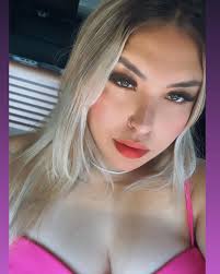 Eve Silva (@evellyn_o_eve) · Instagram photos and Reels