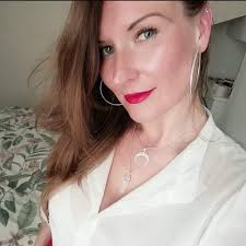 The Healing Hut Bolton