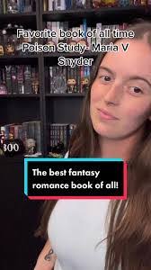 Mayra Snyder's Instagram, Twitter & Facebook