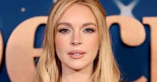 Betty Albert's Instagram, Twitter & Facebook