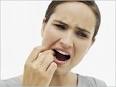 Pousse dentaire : comment soulager la douleur? - BabyCenter
