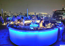 Berdasarkan keterangan dari data unaids yang terdaftar pada tahun 2014, ada sejumlah 120.000 psk di thailand. Rooftop Bar Di Bangkok Tempat Hiburan Malam Dengan Pemandangan Koktail Luar Biasa