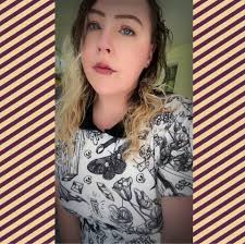 A shipwrecked wedding! ⚓️ Tammy and Amy gives us an inside look at the  latest episodes of #1000lbSisters, now streaming