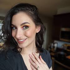 Jaime Stewart (@glowupsandpups) • Instagram photos and videos